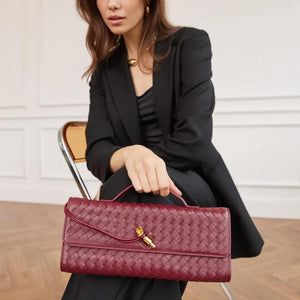 InterLuxe Clutch